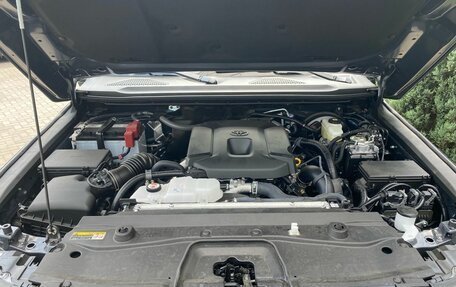 Toyota Land Cruiser Prado, 2026 год, 12 300 000 рублей, 16 фотография