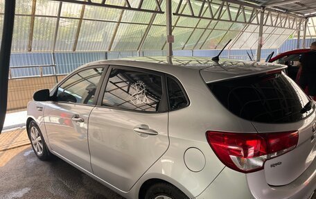 KIA Rio III рестайлинг, 2015 год, 1 000 000 рублей, 3 фотография