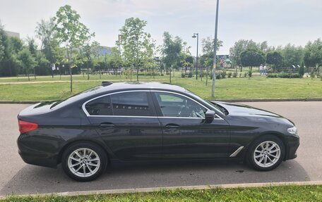 BMW 5 серия, 2019 год, 2 600 000 рублей, 3 фотография