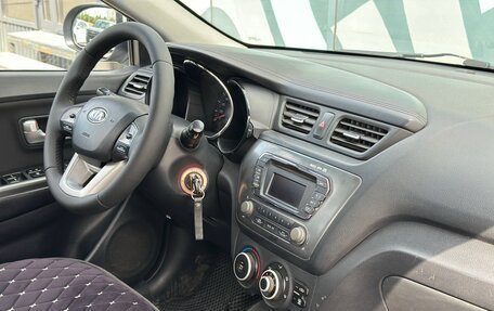 KIA Rio III рестайлинг, 2012 год, 770 000 рублей, 10 фотография