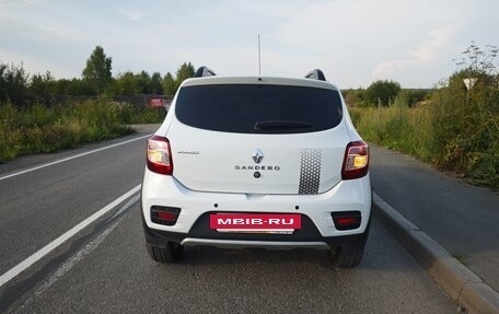 Renault Sandero II рестайлинг, 2017 год, 1 060 000 рублей, 5 фотография