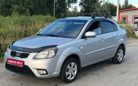 KIA Rio II, 2010 год, 570 000 рублей, 1 фотография