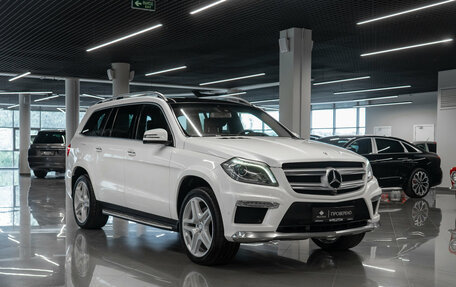 Mercedes-Benz GL-Класс, 2013 год, 2 200 000 рублей, 2 фотография