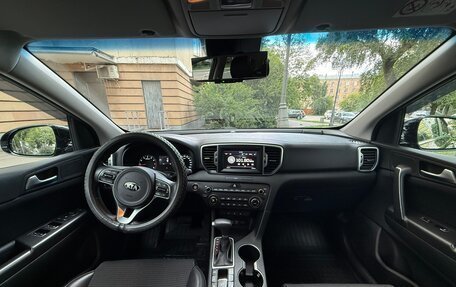 KIA Sportage IV рестайлинг, 2018 год, 2 900 000 рублей, 4 фотография