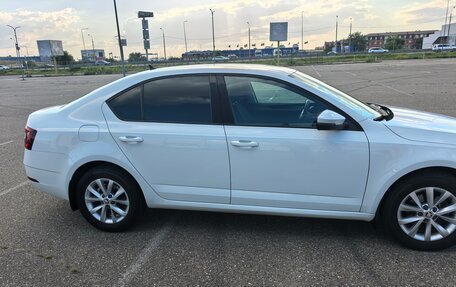 Skoda Octavia, 2017 год, 1 200 000 рублей, 4 фотография