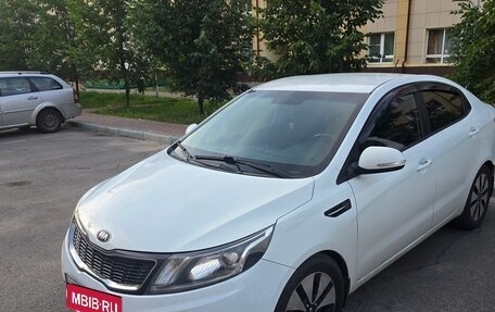 KIA Rio III рестайлинг, 2013 год, 808 000 рублей, 5 фотография
