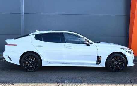 KIA Stinger I, 2018 год, 2 549 000 рублей, 3 фотография