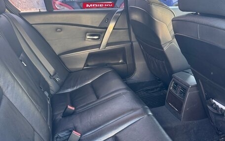 BMW 5 серия, 2003 год, 700 000 рублей, 16 фотография