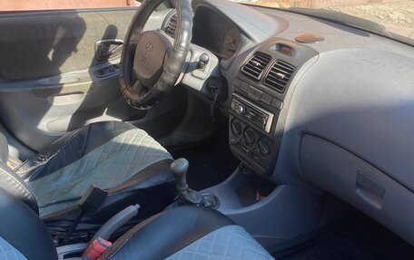 Hyundai Accent II, 2004 год, 295 000 рублей, 5 фотография