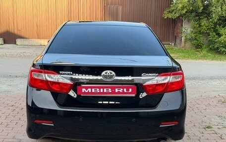 Toyota Camry, 2013 год, 1 690 000 рублей, 7 фотография