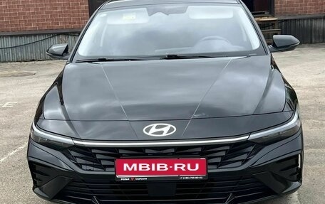 Hyundai Elantra, 2024 год, 2 200 000 рублей, 1 фотография