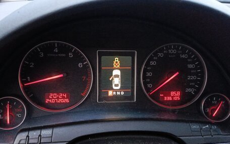 Audi A4, 2002 год, 620 000 рублей, 10 фотография
