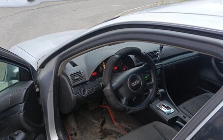 Audi A4, 2002 год, 620 000 рублей, 11 фотография