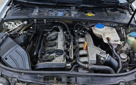 Audi A4, 2002 год, 620 000 рублей, 14 фотография
