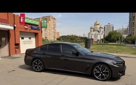 BMW 5 серия, 2020 год, 6 300 000 рублей, 6 фотография