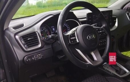 KIA cee'd III, 2021 год, 1 900 000 рублей, 6 фотография