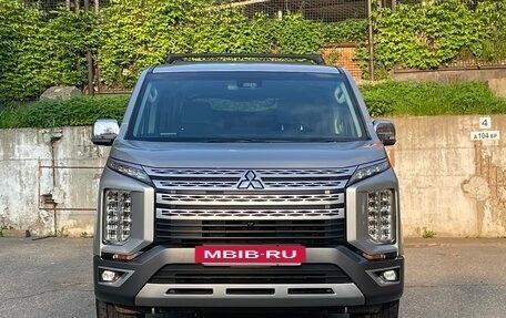 Mitsubishi Delica D:5 I, 2019 год, 3 450 000 рублей, 2 фотография