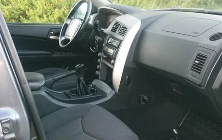 SsangYong Kyron I, 2010 год, 950 000 рублей, 3 фотография