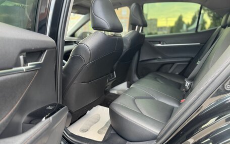 Toyota Camry, 2023 год, 3 200 000 рублей, 11 фотография