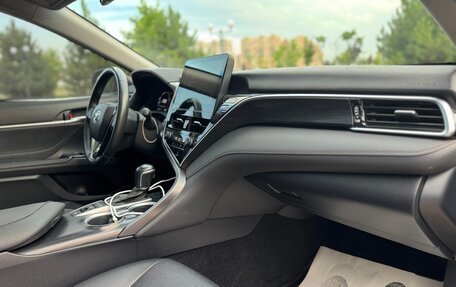 Toyota Camry, 2023 год, 3 200 000 рублей, 8 фотография