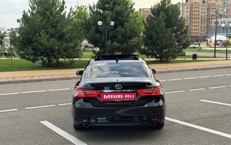 Toyota Camry, 2023 год, 3 200 000 рублей, 6 фотография
