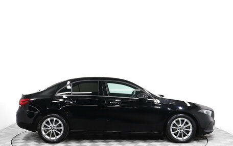 Mercedes-Benz A-Класс, 2020 год, 3 149 000 рублей, 4 фотография