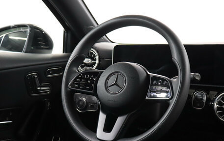 Mercedes-Benz A-Класс, 2020 год, 3 149 000 рублей, 16 фотография