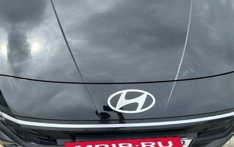 Hyundai Elantra, 2024 год, 2 200 000 рублей, 10 фотография