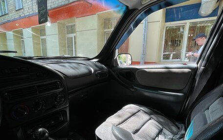 Chevrolet Niva I рестайлинг, 2003 год, 280 000 рублей, 3 фотография