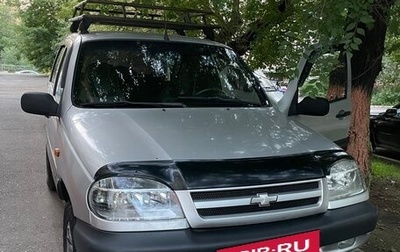 Chevrolet Niva I рестайлинг, 2003 год, 280 000 рублей, 1 фотография