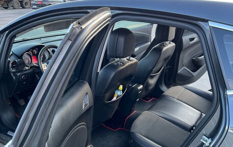 Opel Astra J, 2011 год, 500 000 рублей, 1 фотография