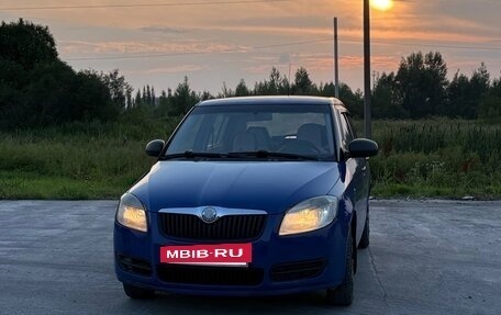 Skoda Fabia II, 2009 год, 330 000 рублей, 2 фотография
