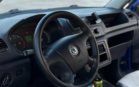 Skoda Fabia II, 2009 год, 330 000 рублей, 14 фотография