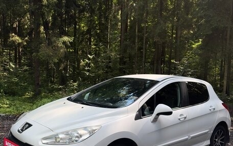 Peugeot 308 II, 2012 год, 410 000 рублей, 2 фотография