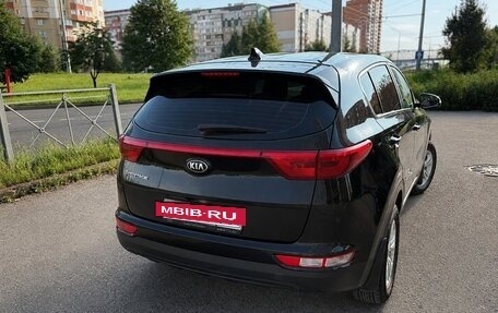 KIA Sportage IV рестайлинг, 2018 год, 1 590 000 рублей, 3 фотография