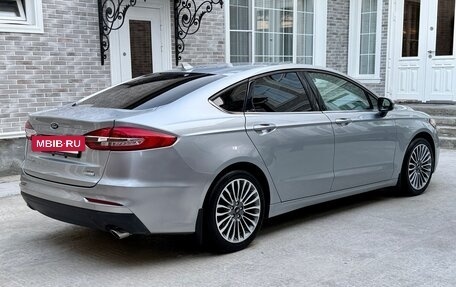 Ford Fusion (North America) II, 2020 год, 1 380 000 рублей, 25 фотография