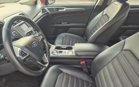 Ford Fusion (North America) II, 2017 год, 1 850 000 рублей, 18 фотография