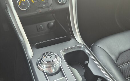 Ford Fusion (North America) II, 2017 год, 1 850 000 рублей, 21 фотография