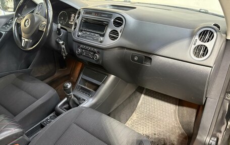 Volkswagen Tiguan I, 2013 год, 900 000 рублей, 13 фотография