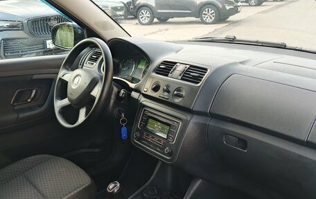 Skoda Fabia II, 2013 год, 590 000 рублей, 9 фотография