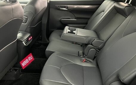 Toyota Highlander, 2026 год, 5 600 000 рублей, 20 фотография