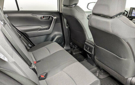 Toyota RAV4, 2021 год, 2 950 000 рублей, 12 фотография