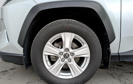 Toyota RAV4, 2021 год, 2 950 000 рублей, 18 фотография