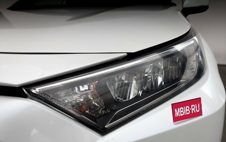 Toyota RAV4, 2021 год, 2 950 000 рублей, 17 фотография