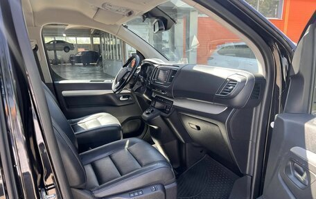 Peugeot Traveller I, 2018 год, 2 200 000 рублей, 4 фотография
