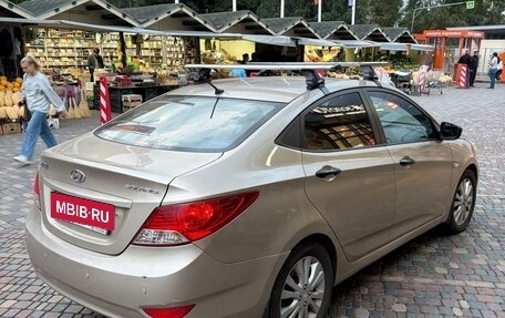 Hyundai Solaris II рестайлинг, 2012 год, 715 000 рублей, 2 фотография