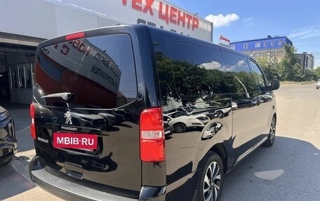 Peugeot Traveller I, 2018 год, 2 200 000 рублей, 3 фотография