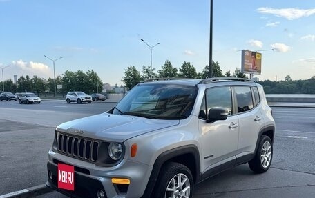 Jeep Renegade I рестайлинг, 2020 год, 2 250 000 рублей, 4 фотография