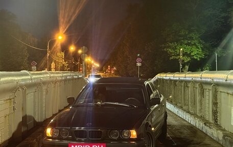 BMW 5 серия, 1989 год, 500 000 рублей, 11 фотография