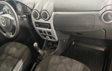 Renault Sandero I, 2011 год, 390 000 рублей, 14 фотография